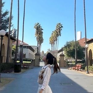 Meet your Posher, Michelle